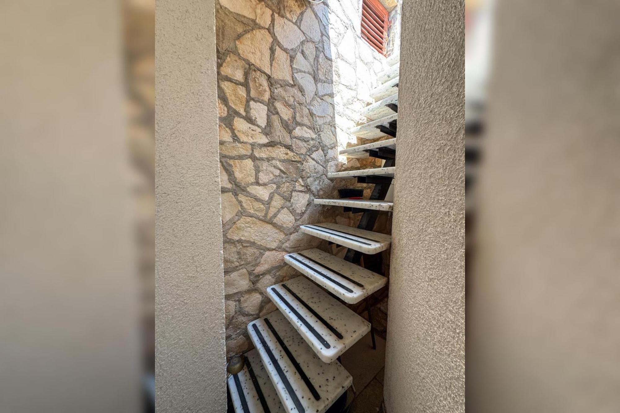 בטינה Apartments Voltera Parking Space Near The House מראה חיצוני תמונה