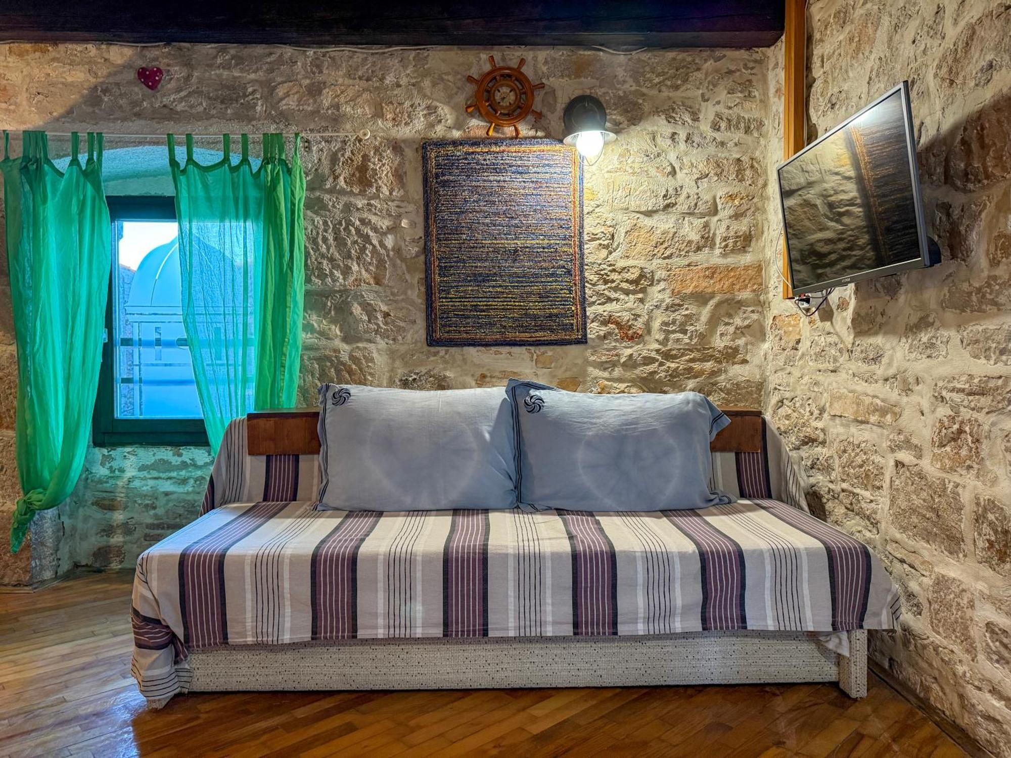 בטינה Apartments Voltera Parking Space Near The House מראה חיצוני תמונה